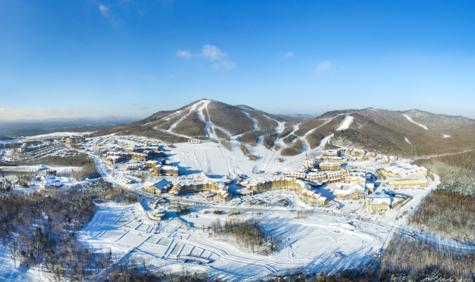 长白山滑雪攻略：如何选择最适合自己的滑雪场和线路？(图3)