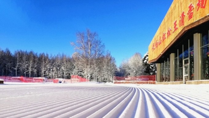 长白山滑雪攻略：如何选择最适合自己的滑雪场和线路？(图32)